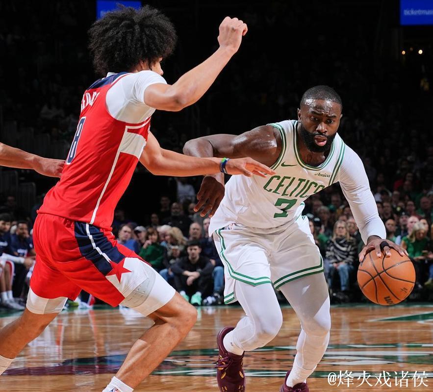 高效得分却失准，布朗罚球失常致逆转，五年2.85亿合同是否值得？